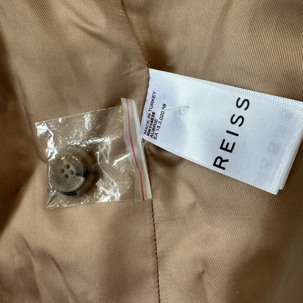 Reiss Aubrie Velvet Double Breasted Blazer Jacket in Peach - Picture 13 of 14